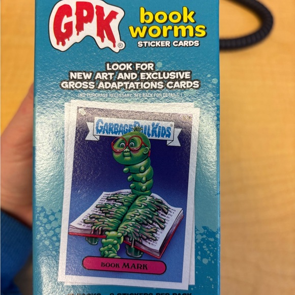 Topps Garbage Pail Kids Book Worms Mega Box - Blue and Red - Picture 3 of 6